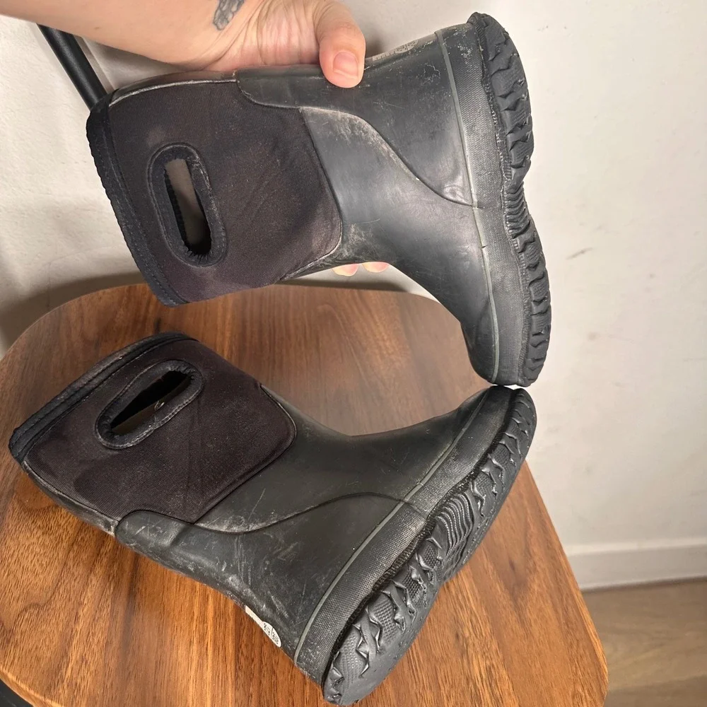 Bogs‎ Kids Grasp Solid Black Waterproof Insulated Winter Boots Size 13 78768-001